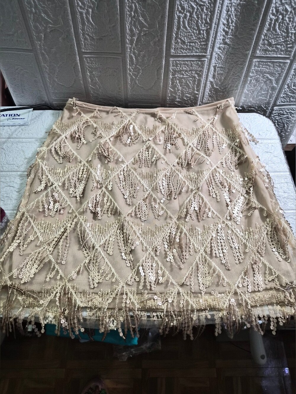Champagne sequin mini skirt Sz S diamond lattice pattern dangle fringe tassel